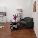 شقة Urban Loft With Gallery & Xxl Sofa Bed ماغديبورغ