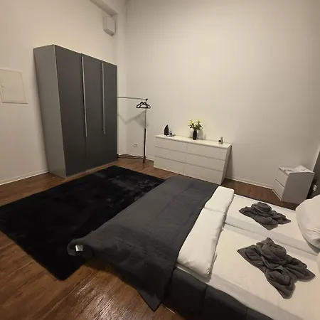 Urban Loft With Gallery & Xxl Sofa Bed