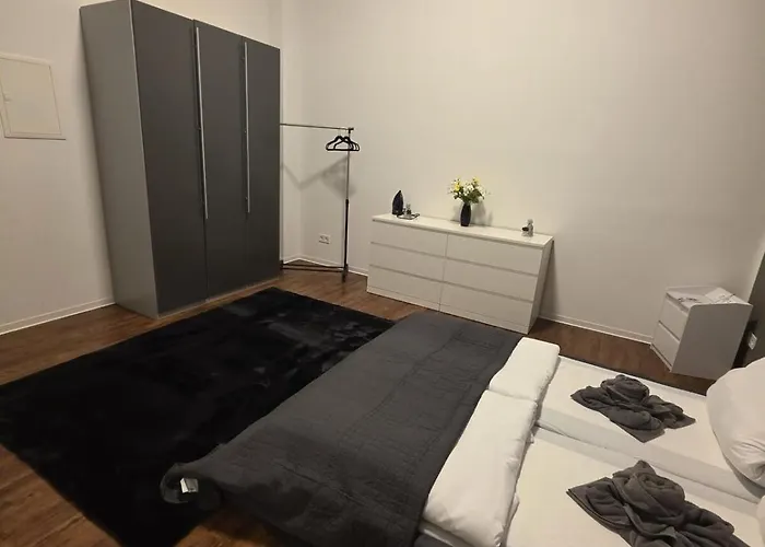 Urban Loft With Gallery & Xxl Sofa Bed